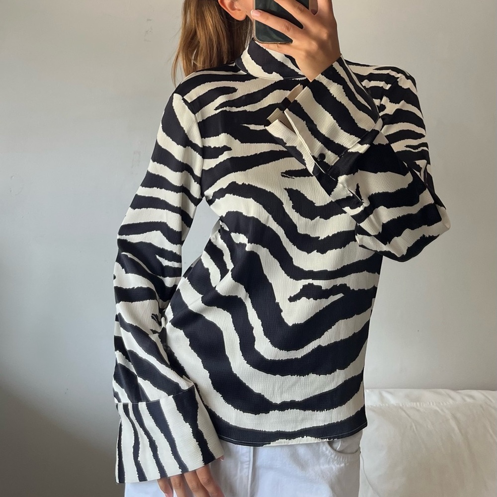 H&M Black and White Zebra Blouse